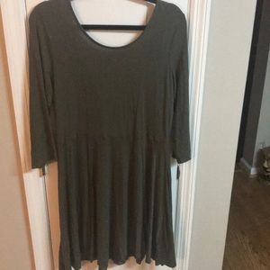 NWOT army green 3/4 sleeve express dress